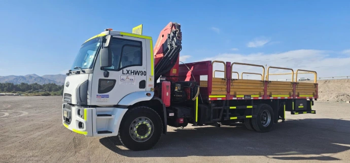 Camión Pluma Ford Cargo